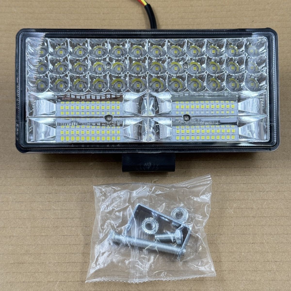 Aluminum Shell Led Spotlight Car Light Electric Vehicle Light 12V24V Truck Led Excavator Agricultural Vehicle Forklift Light Universal