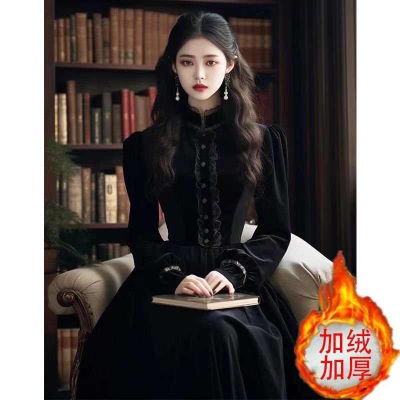 法式复古赫本风黑色丝绒连衣裙女秋冬立领感气质显瘦小黑裙|undefined