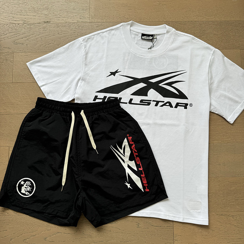 外国貿易クロスボーダー卸売アメリカンファッションヘルズスターレトロプリント夏の男性と女性のルーズ半袖カジュアルショーツスーツ|undefined