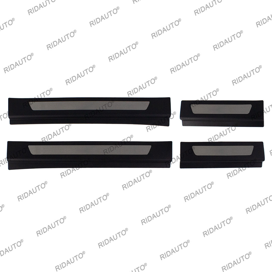 Suitable for Mitsubishi Triton L200 2023-2026 Door Sill Strip Welcome Pedal Threshold Plate Protection Trim