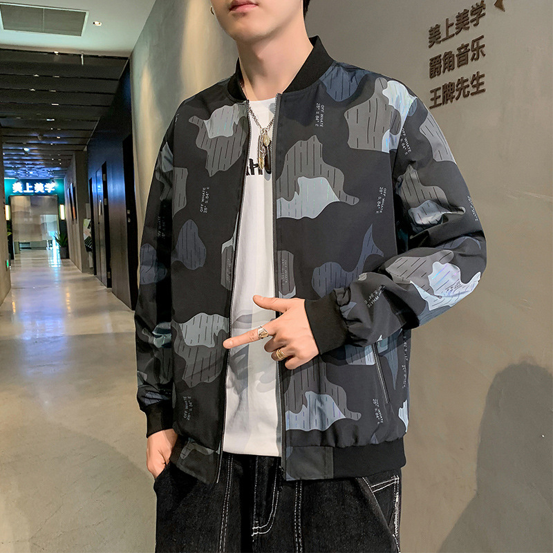 Голубовато-черный