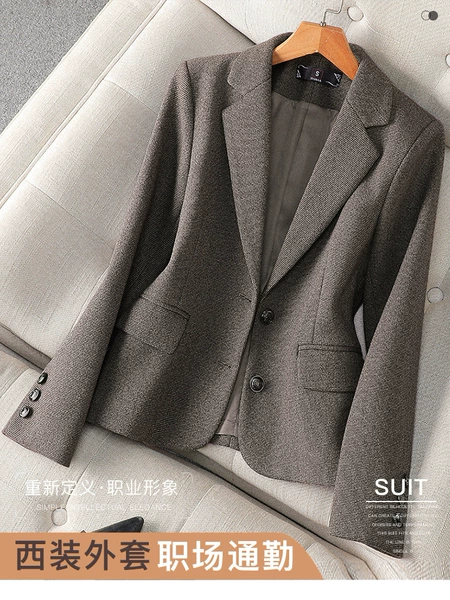 Colored classic suit jacket