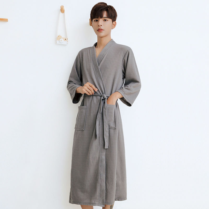 女性用夏のナイトガウン、春と秋の新しいカップルパジャマ、ホーム服、無地のホテルのバスローブ、男性用の厚い長袖|undefined