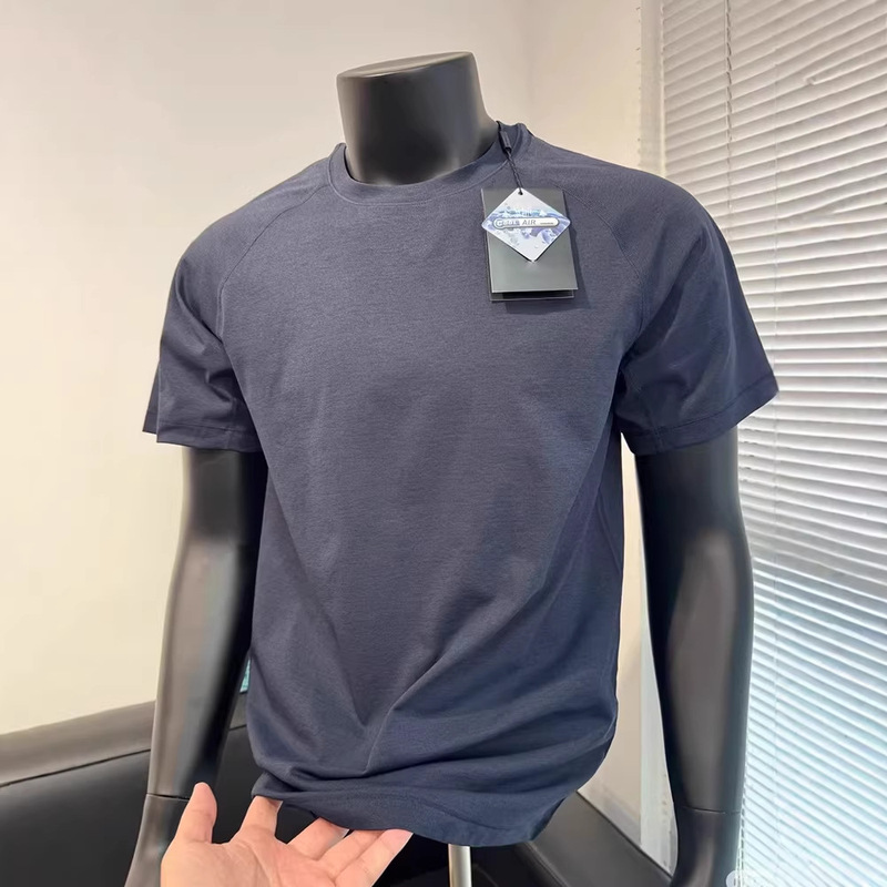 Quick-Drying Short-Sleeved T-Shirt for Men in Summer, Raglan Sleeve T-Shirt for Outdoor Sports and Fitness, Round Neck, Breathable, Moisture-Wicking, Wholesale Trendy Quick-Drying Short-Sleeved T-Shirt for Men in Summer, Raglan Sleeve T-Shirt for Outdoor Sports and Fitness, Round Neck, Breathable, Moisture-Wicking, Wholesale Trendy