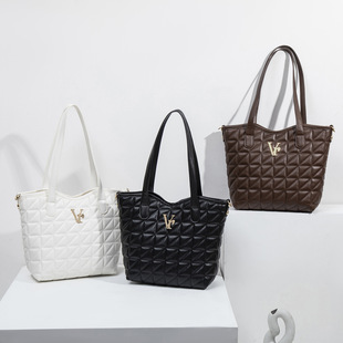 ����Ʒ�|�V��Ů��2025�ﶬ�¿�˻@�Ӱ�ˮͰ�������μ�������