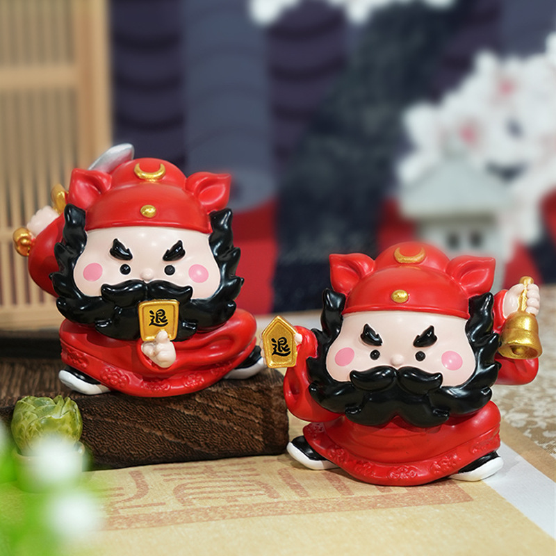 Zhong Kui Is Here to Prevent Evil People from Office Desk Decoration Ornaments Kidsren's Cartoon Resin Doll Crafts Holiday Gifts