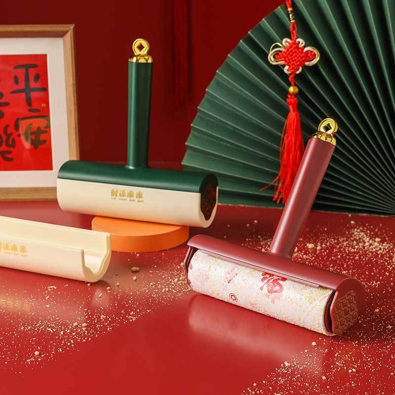 粘毛器のローラーは長い棒を転がして髪の毛の神器のベッドの上の地面の毛を吸ってフェルトの毛のローラーの引き裂くことができます。|undefined