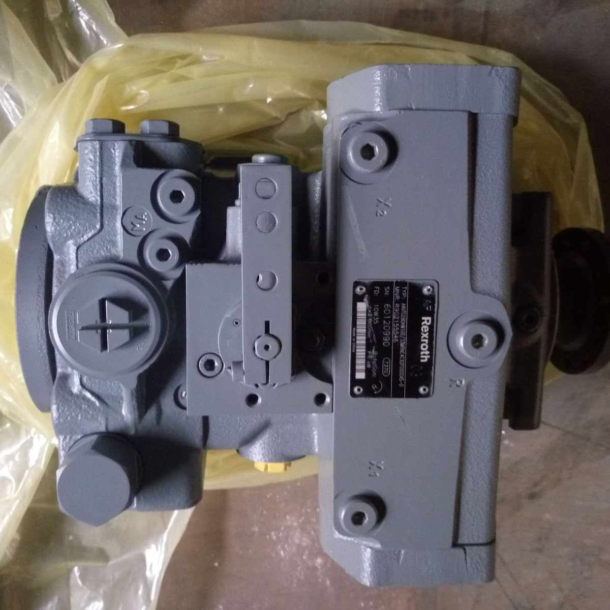 搅拌车P4VC110DHWRVS1DS0F002S液压泵