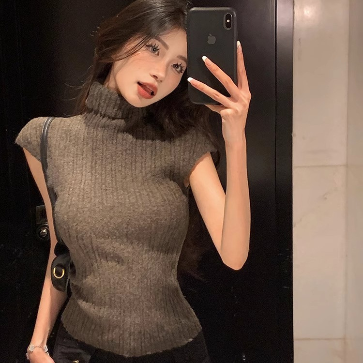 Gray Turtleneck Knitwear for Women in Spring and Summer, Slim-Fitting Short-Sleeved Inner Knitwear, Bottoming Shirt, Short Top for Small People