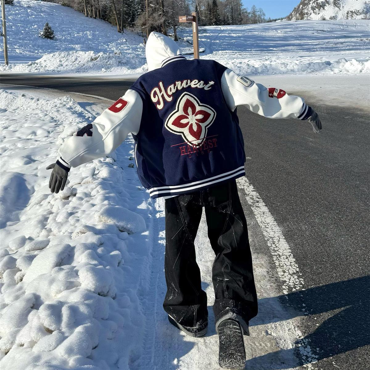 Trendy Unisex Baseball Jacket With Artistic Japanese Print Navy_voghion.com