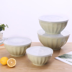 四つのセットのアイデア蓋付きプラスチックサラダ碗のデザート碗のスナック碗の果物碗のマイクロ波新鮮碗の箱セット