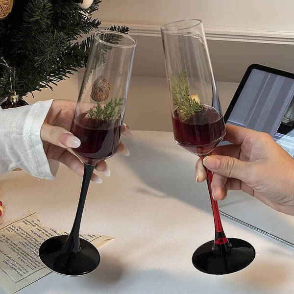 Champagne glass