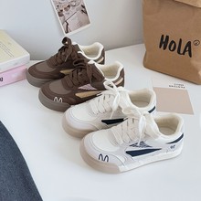 蓓尔加绒保暖小众设计面包鞋ins百搭休闲鞋2025复古女板单鞋棉鞋