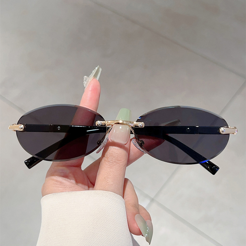 Rahmenlose ovale Sonnenbrille – Neues modisches High-End-Modell, beliebt bei Online-Influencern – Damenaccessoire_voghion.com