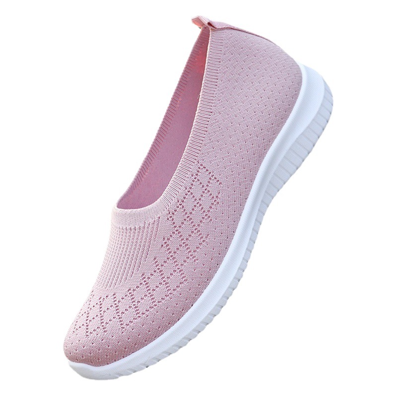 Liquidación zapatos de mujer zapatos de tela viejos de Beijing zapatos de tejido volador de estilo nuevo para mujer zapatos casuales de comercio exterior suela blanda zapatos de madre de mediana edad y ancianos