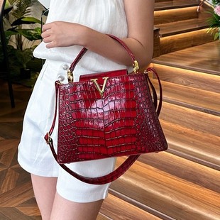 25�ﶬ�؂䱬��߶˴��W���Lʯ�^�y�y����μ�б������p��