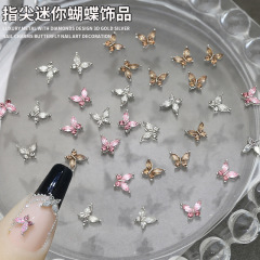赤い本ミニ指先蝶ネイルアクセサリー馬眼ジルコン合金立体ドリル金属爪小物
