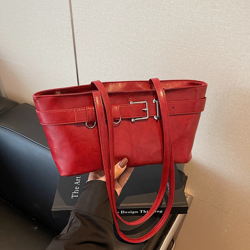 Diseño de nicho coreano de piel de aceite, bolsas de brazo casuales populares para mujeres, bolsas de hombro de lujo ligeras y personales, retro versátiles