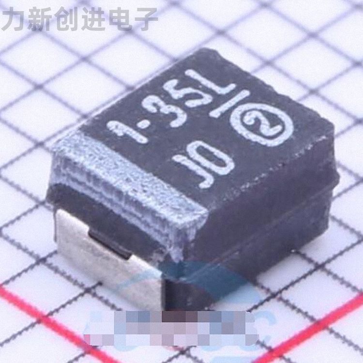 TR3B105K035C2000描述1uF(105) ±10% 35V 钽电容