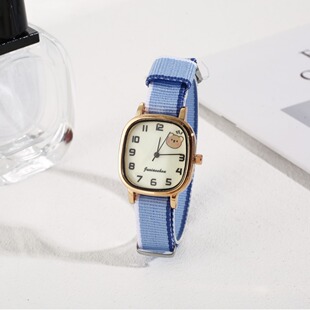 С�����ֱ������ֱ�������Ů��ʯӢ���¿�ŮʿƤ���ֱ����l