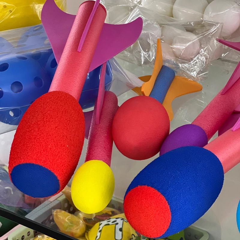 Zona de lanzamiento al aire libre para niños Juguetes Flying Thunder Juego de campo multijugador Zona de campo Material Equipo Torpedo de lanzamiento para niños