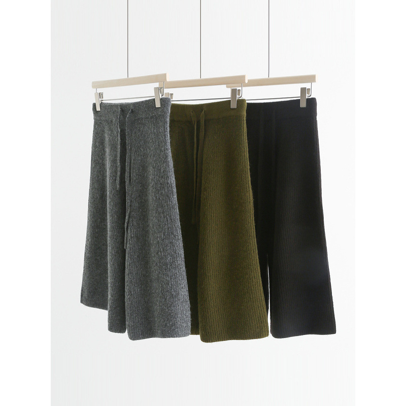 Loose-Fitting Camel Wool Knit Cropped Pants for Autumn and Winter, Versatile for Commuting, with Elastic High Waist and Drawstring, Wide-Leg Pants, Thick 6931 Loose-Fitting Camel Wool Knit Cropped Pants for Autumn and Winter, Versatile for Commuting, with Elastic High Waist and Drawstring, Wide-Leg Pants, Thick 6931