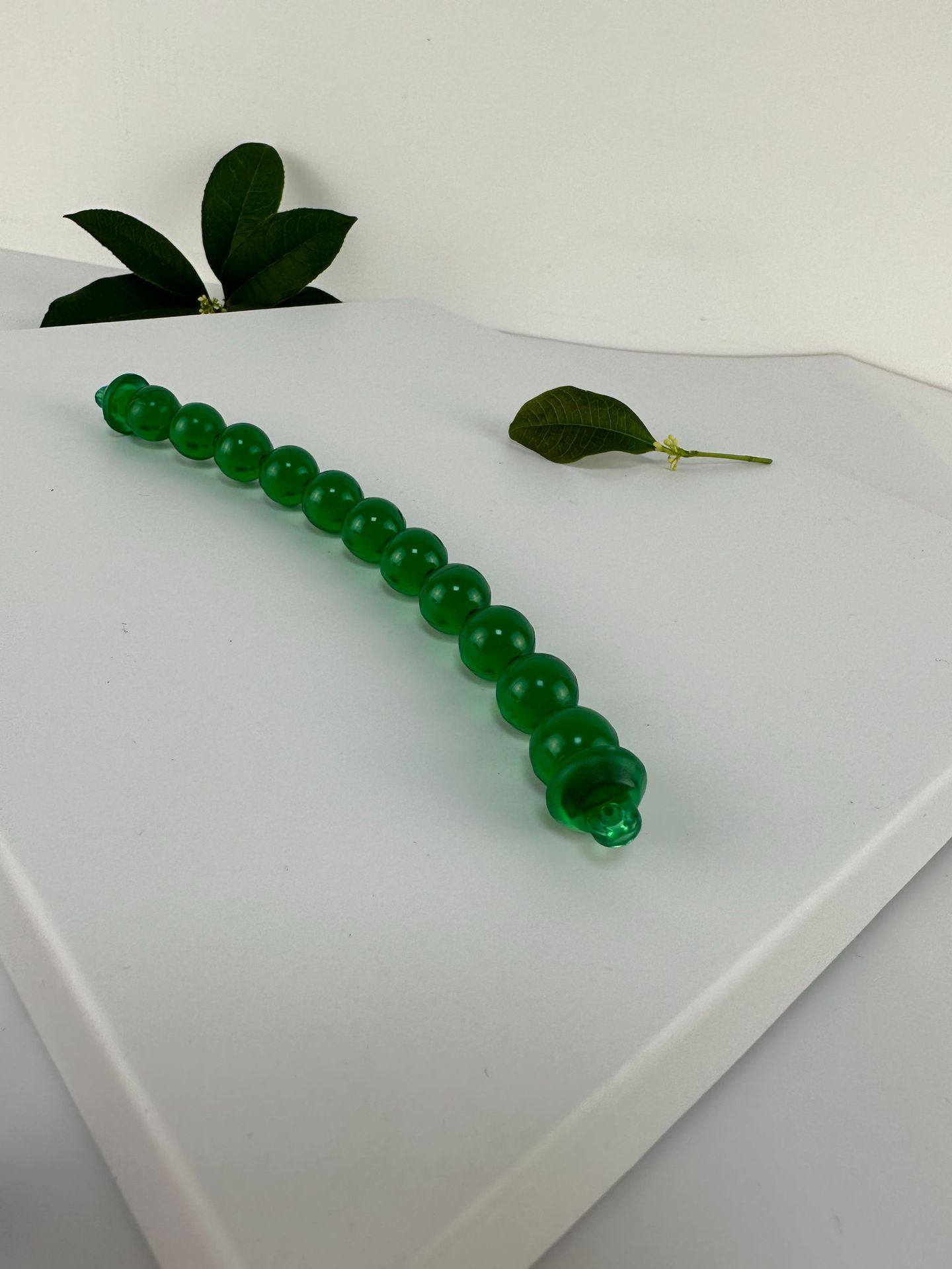 [Perla única] Bolso pequeño con mango de perlas para mujer 2024 nuevo bolso de gelatina de nicho de moda estilo occidental