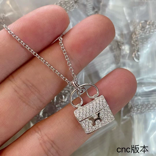 Old style Kang Kang bag white gold