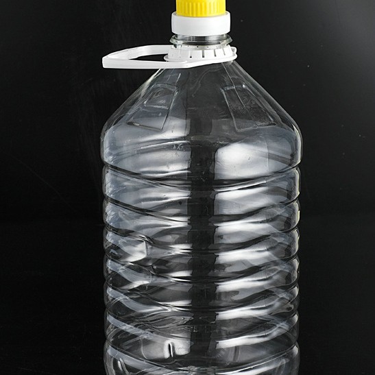 厂家供应色拉油桶、五升油桶、4.5升油桶、花生油桶  pet塑料油桶