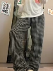 639# black and white checkered [trousers]