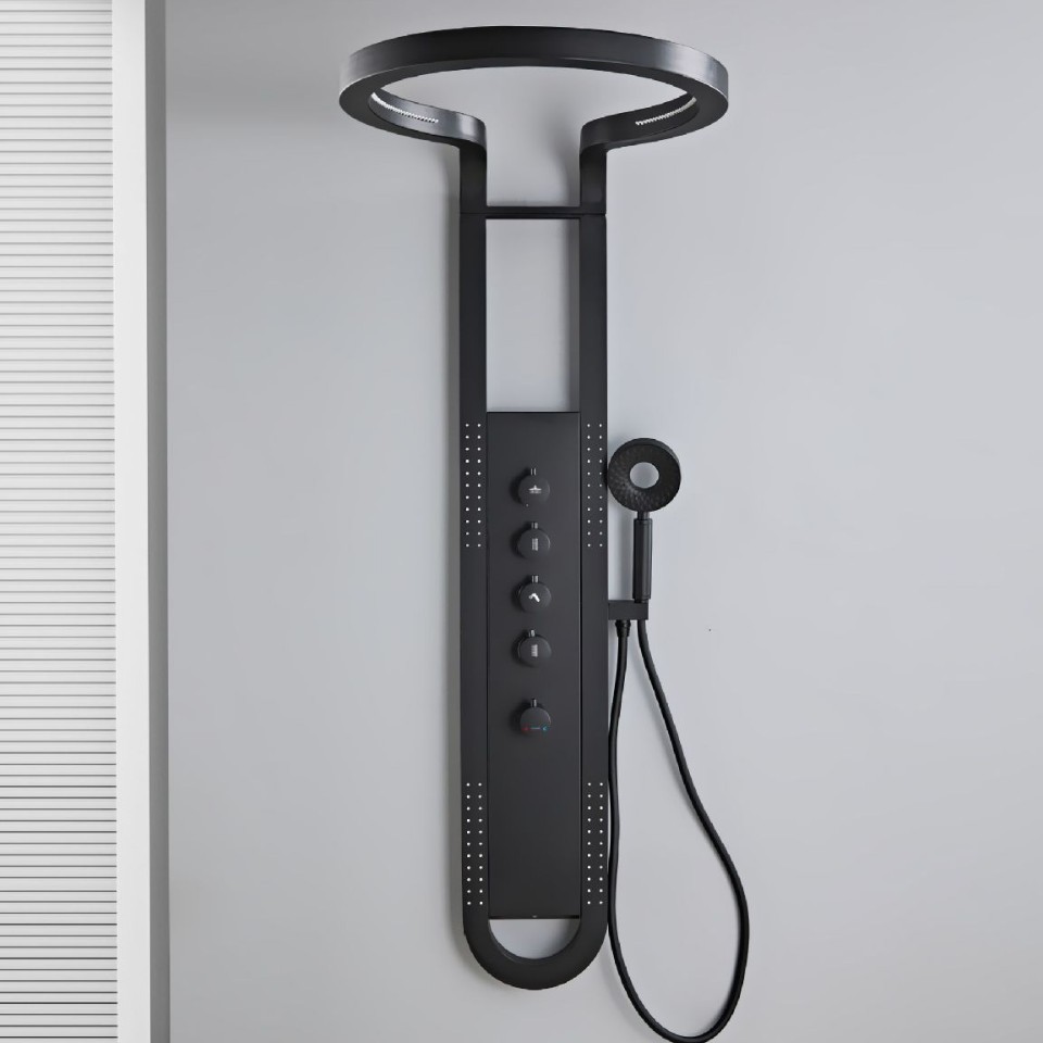 New cross-border foreign trade model: large circular dome waterfall shower head, shower screen, wall-mounted bathroom shower