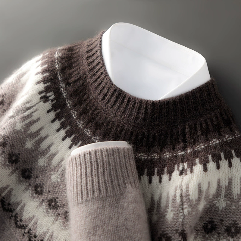 Cashmere red knitted sweater with a round collar, increased thickness