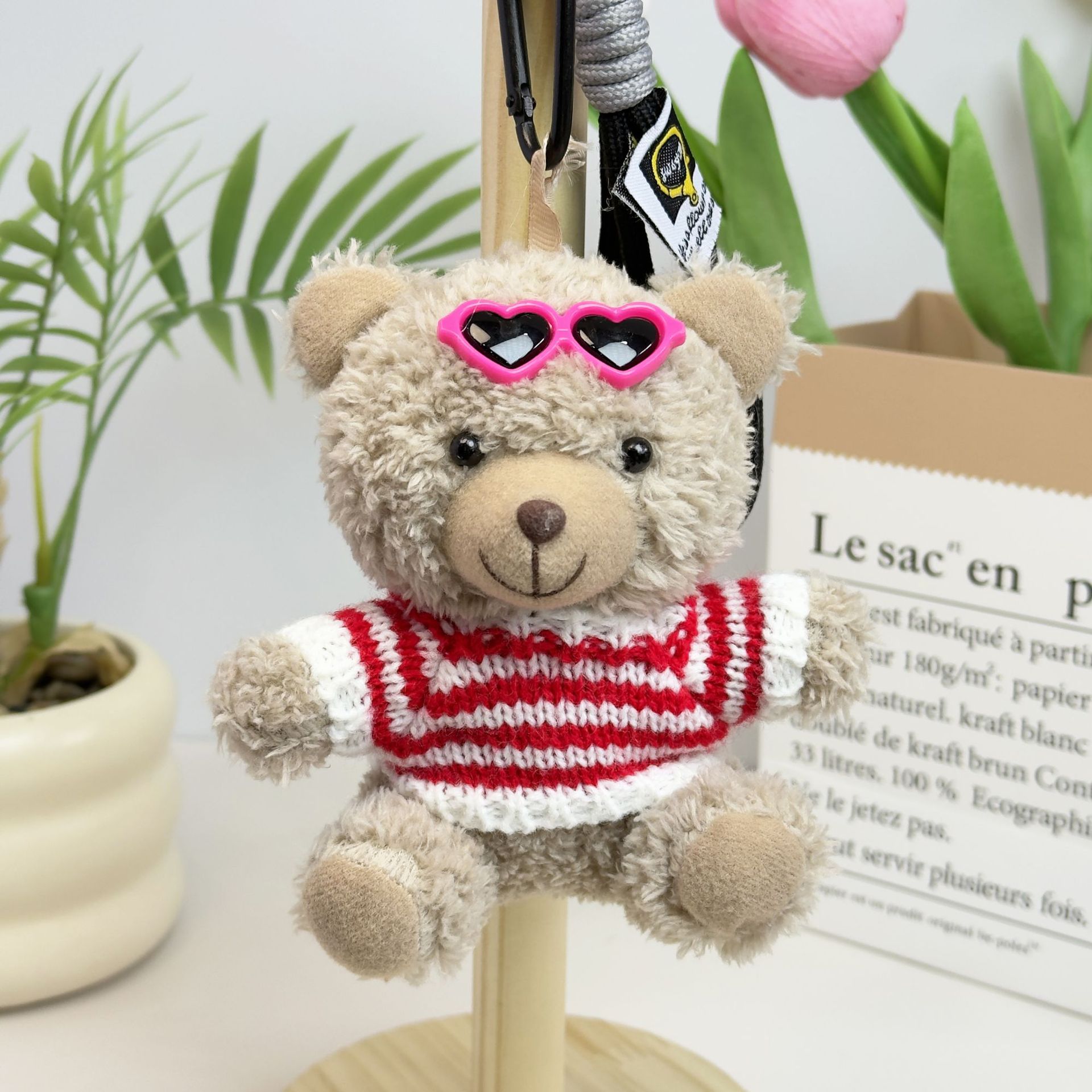 Suéter Teddy Bear Keychain bolsas colgantes muñecas de peluche creativas lindas gafas piloto Teddy Bear