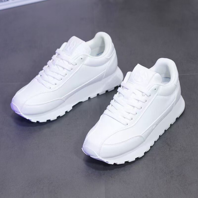 Summer New Style Breathable White Sneakers with Fabric Upper, Korean Version for Couples, Versatile Casual Shoes, Trendy Men's Sports Shoes