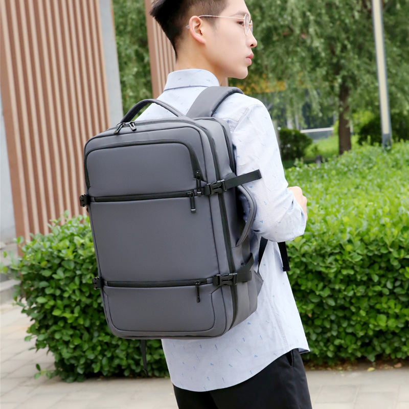 Mochila de negocios transfronterizos transfronterizos para hombres Mochila de viaje al aire libre multifuncional de gran capacidad Mochila de película USB