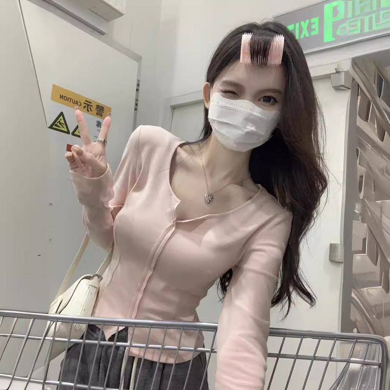 Korean 2026 Early Spring New Style Korean Version Pure Desire Slit Design Long-Sleeve T-Shirt Women's American-Style Top