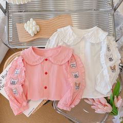 女の子の春と秋の新しい純綿刺繍女の子シャツシャツ長袖ベビードール襟ベビーシャツ女の子ラペル