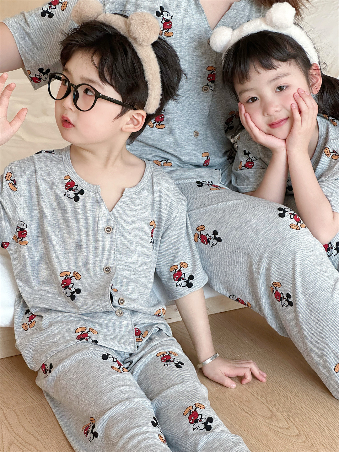 儿童夏季a类睡衣薄款短袖亲子男女童莫代尔家居服套装卡通图案