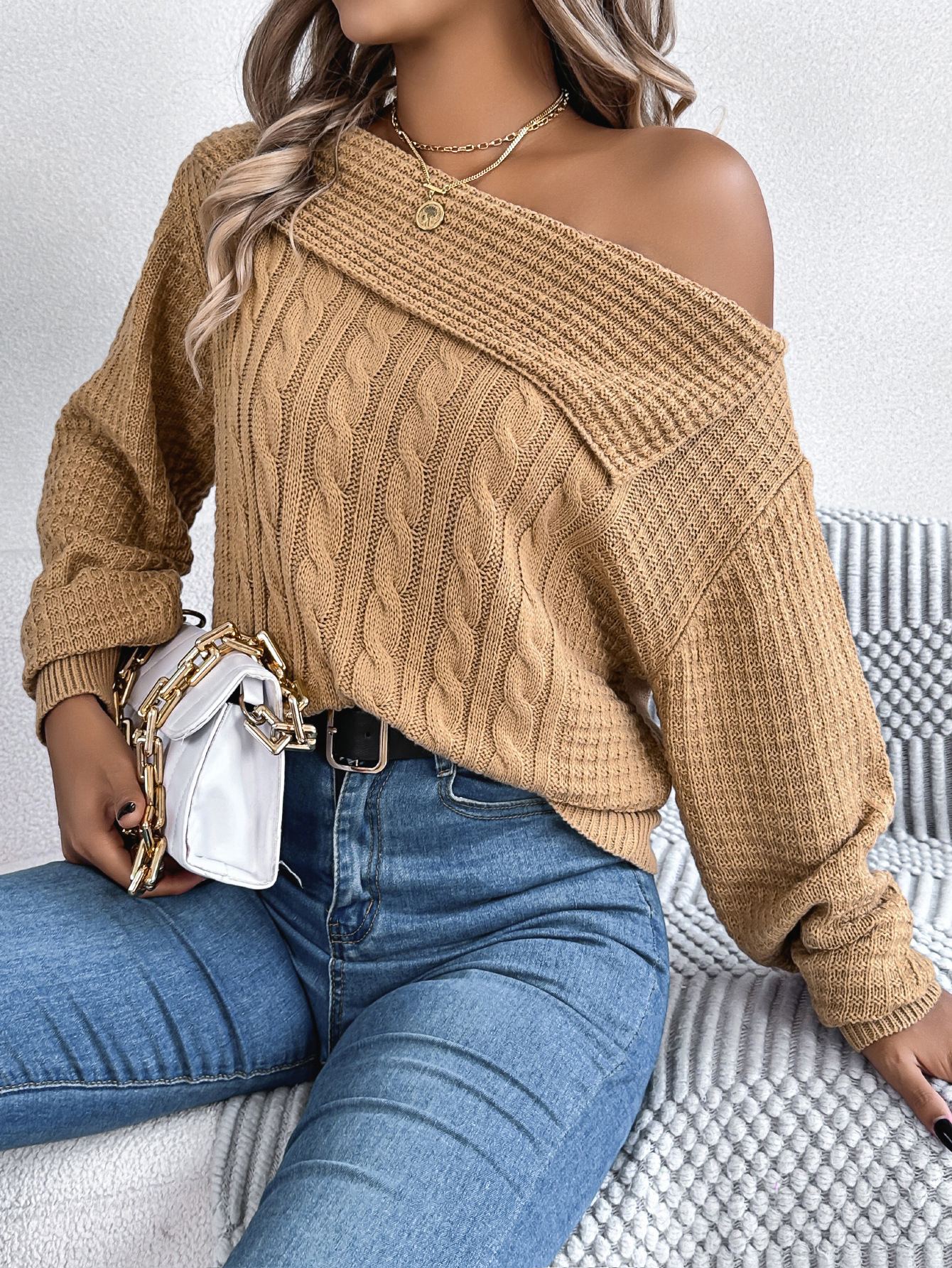 Women's Sweater Off Shoulder Lapel Twist Long Sleeve Pullover_voghion.com