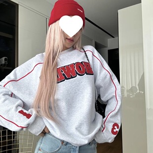 �A�I�l���＾��ĸ�̽����Jennieͬ������LOGO�������¿�����ݳ�