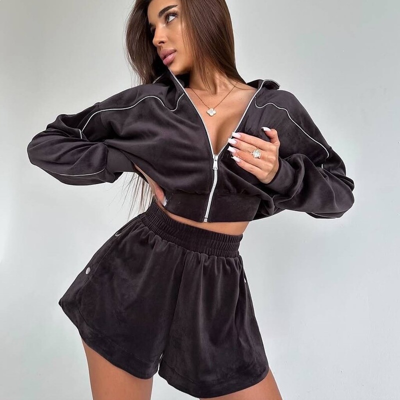 European and American Cross-Border Casual Velvet Suit for Women, Solid Color Long-Sleeved Zippered Lapel Cardigan, Elastic Sports Shorts Two-Piece Set European and American Cross-Border Casual Velvet Suit for Women, Solid Color Long-Sleeved Zippered Lapel Cardigan, Elastic Sports Shorts Two-Piece Set