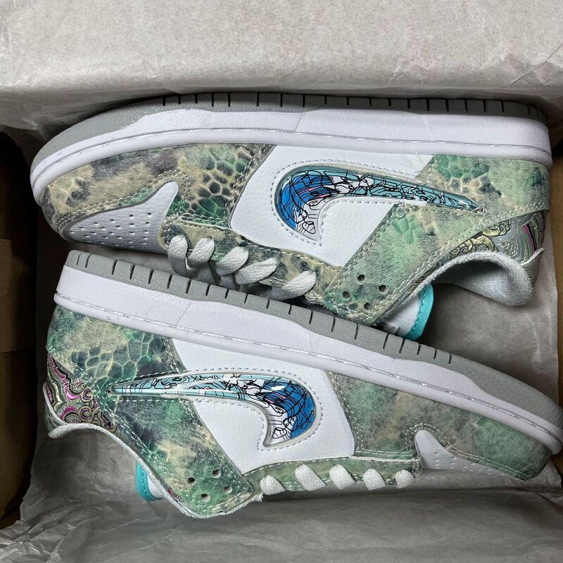 Nike Dunk Year of the Dragon Limited Edition Outdoor Sneakers for Men and Women Couples Practical Basketball Shoes Putian Shoes Wholesale