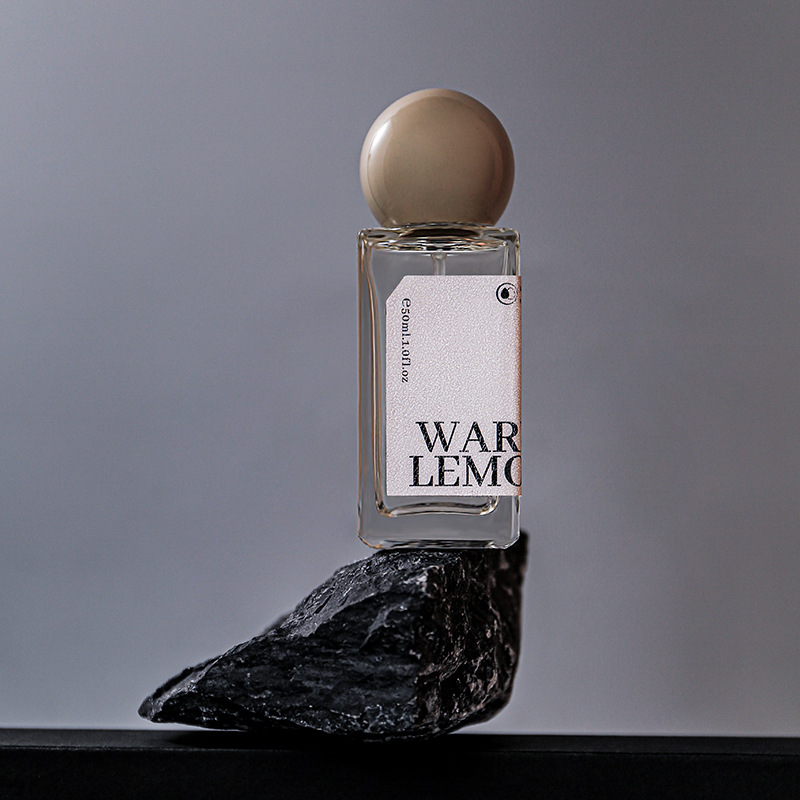 Warme Citroen Rijn Kaneel Wierook Zwarte Thee Dame parfum Blijvende geur Online Beroemdheid Studenten Vietnam_voghion.com