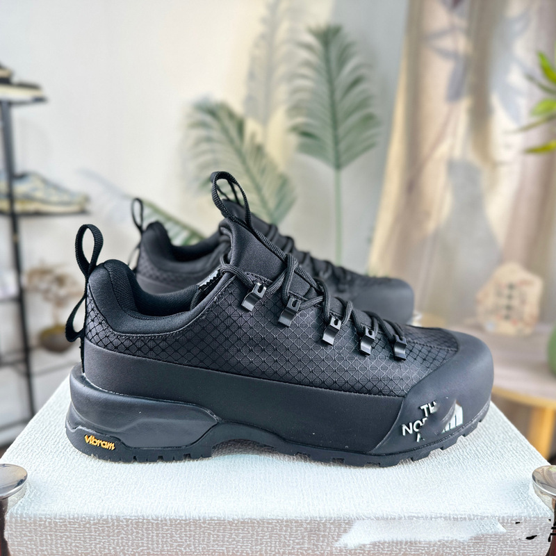Purely Original Beijia Outdoor Hiking and Mountaineering Shoes, Non-Slip and Wear-Resistant, Gold Sole, Men's and Women's Casual Sports Functional Running Shoes