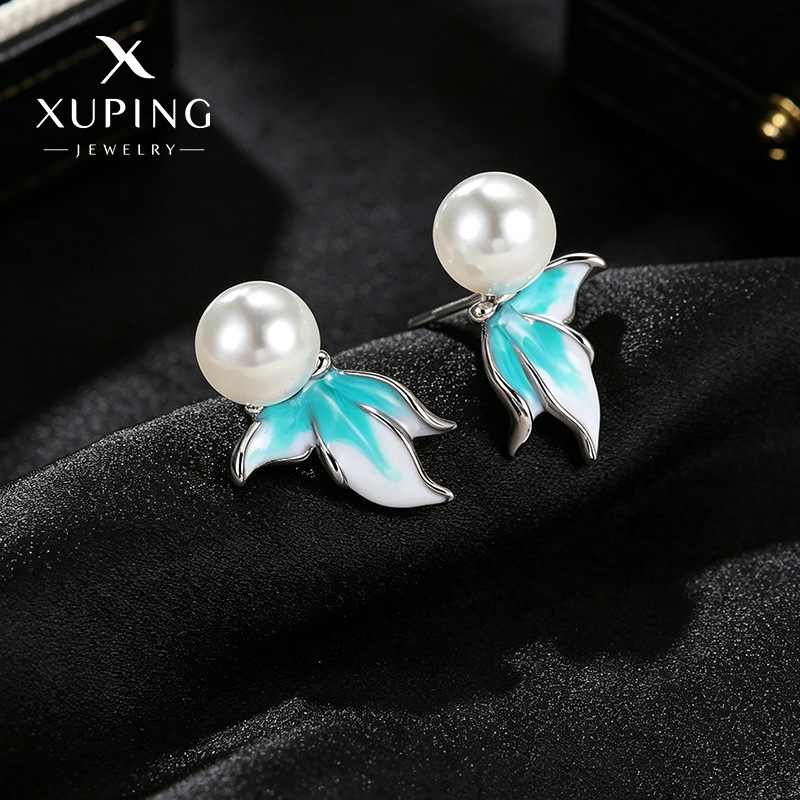 Xuping estilo francés imitación de perlas goteo de aceite mariposa serie de orejetas femeninas elegante temperamento suave viento gradiente otoño invierno orejetas