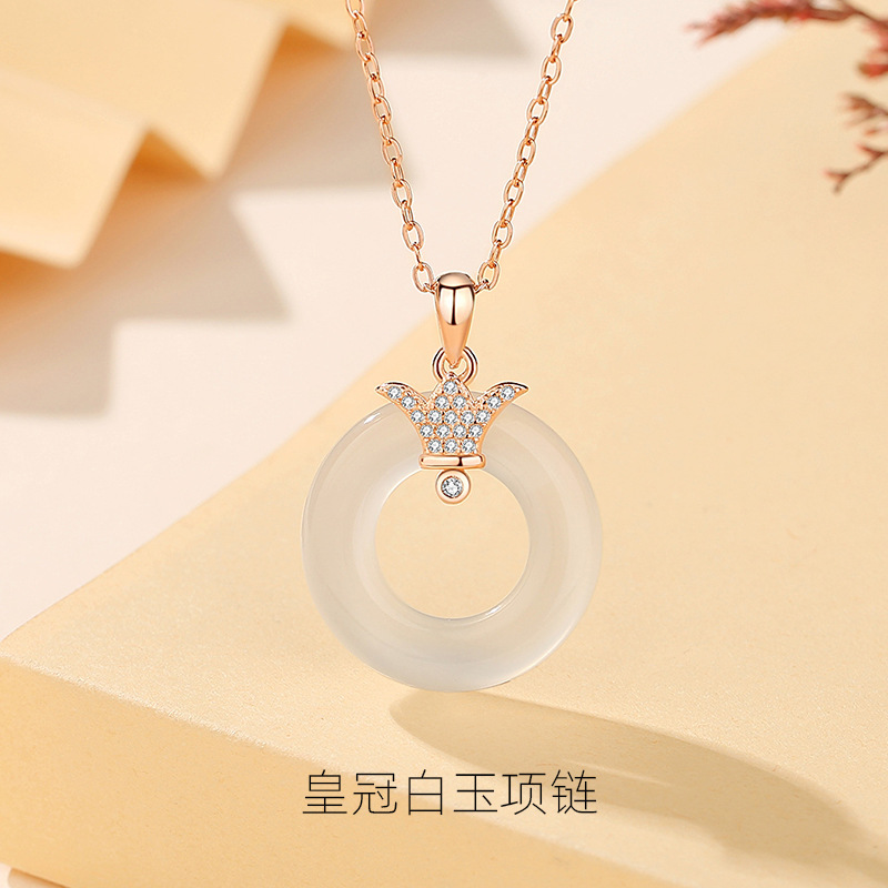 S925 plata Jade blanco hebilla de seguridad collar de la moda nacional de las mujeres nuevo chino corona collar diamante con incrustaciones de circón joyería al por mayor