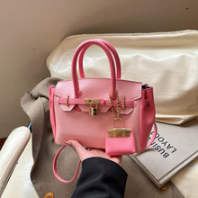 Ů���¿�羳��⳱��������μ������r���|���i��ͨ�ڄP�����