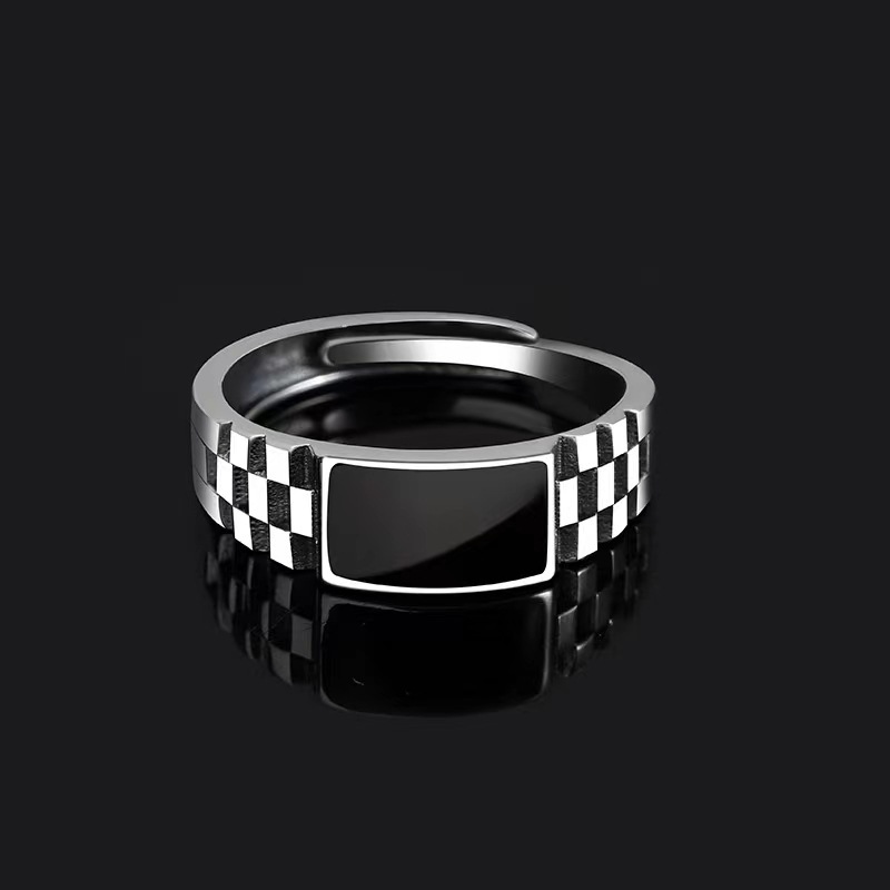 Fashionable brand small design ring