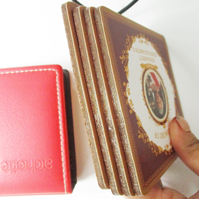 코르크 섬유판 페인트 가장자리