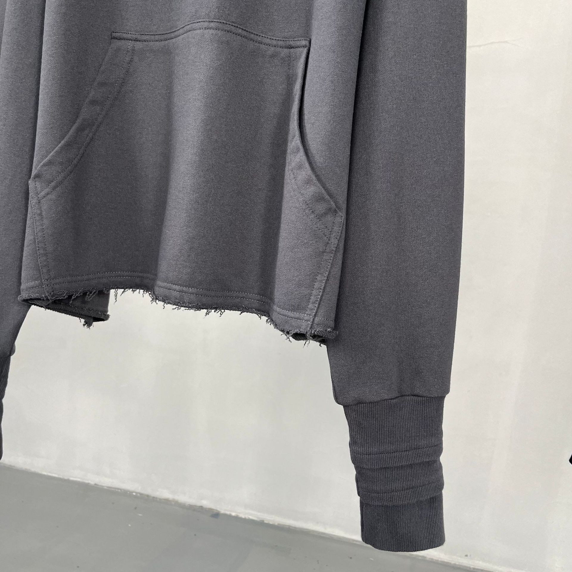 Men's Clothing washed old hooded jacket with loose edge ninja sleeves oversize sweater hoodies_voghion.com